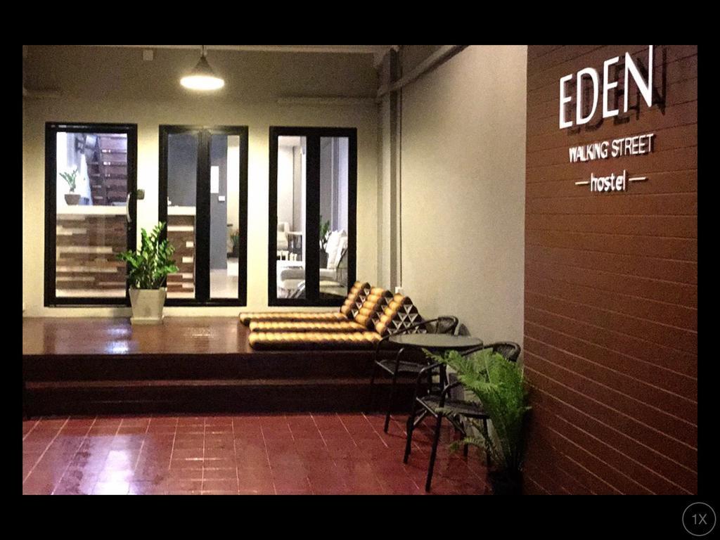 Eden Walking Street Hostel Chiang Mai Dış mekan fotoğraf
