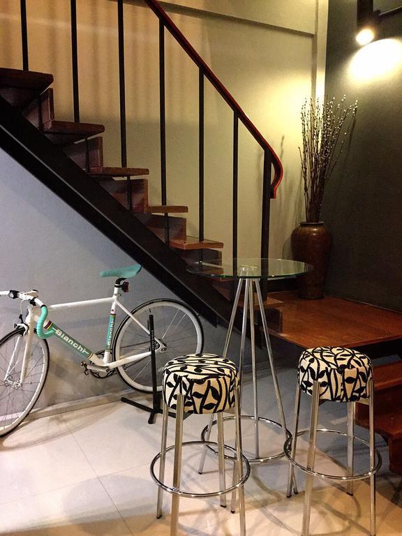 Eden Walking Street Hostel Chiang Mai Dış mekan fotoğraf