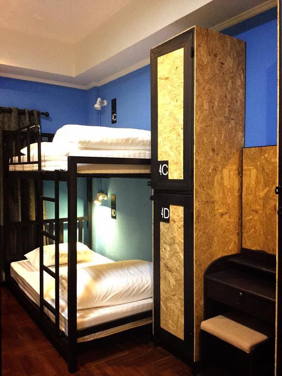 Eden Walking Street Hostel Chiang Mai Oda fotoğraf