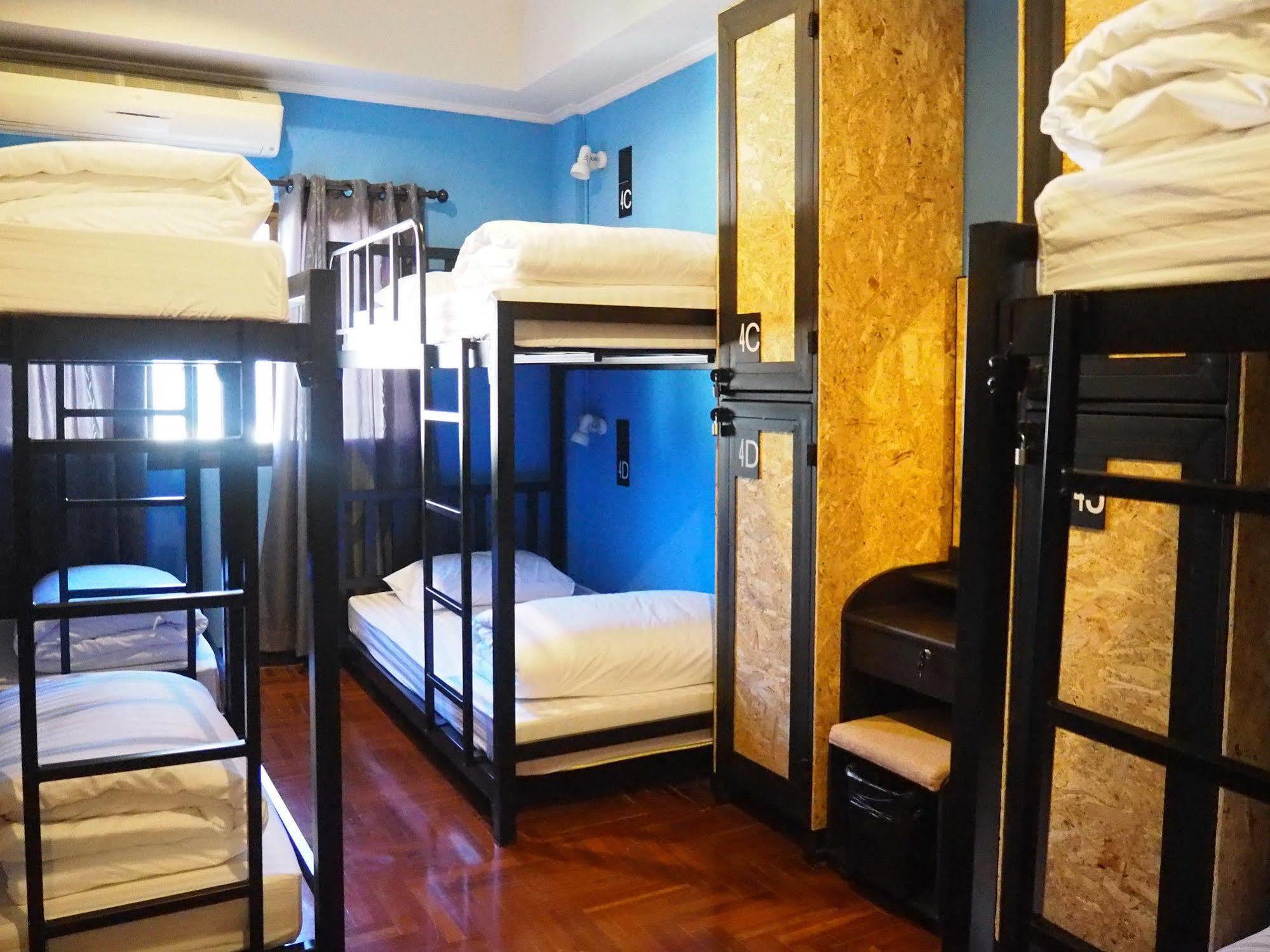 Eden Walking Street Hostel Chiang Mai Dış mekan fotoğraf