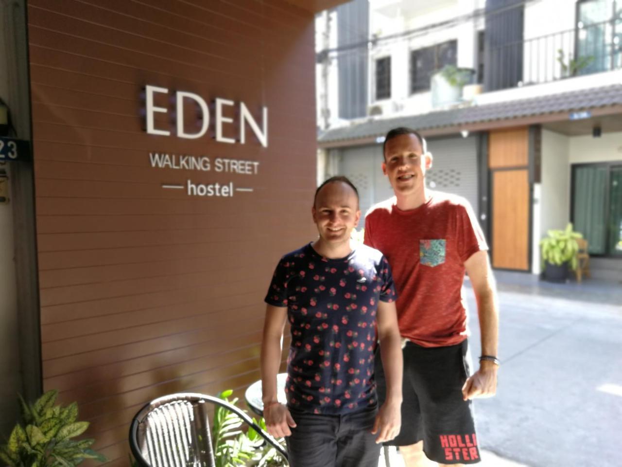 Eden Walking Street Hostel Chiang Mai Dış mekan fotoğraf